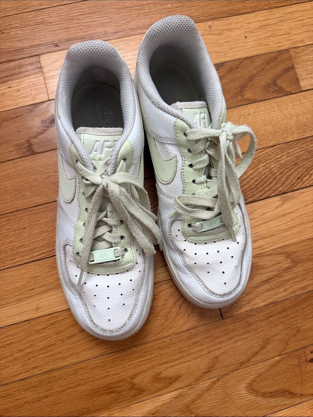 Nike Air Force 1 size 8